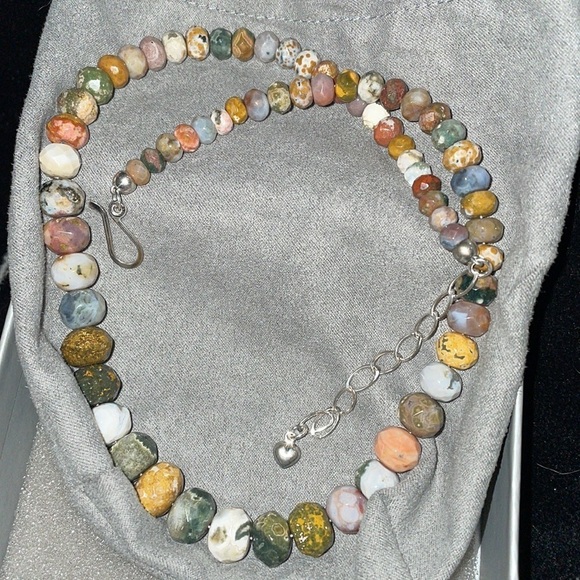 Natural multicolored bead necklace by Jay King - Picture 5 of 10